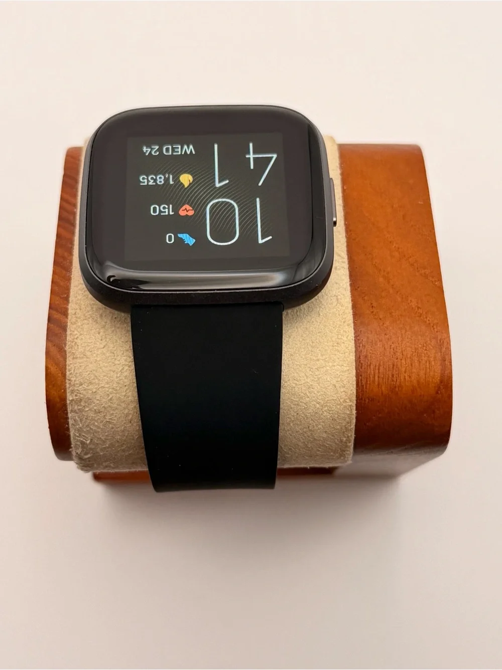 Fitbit Versa 2, Excellent, Black, Charger included, Tested, Fitness tracker